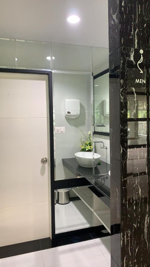 Icare Residence & Hotel Bangkok Dış mekan fotoğraf